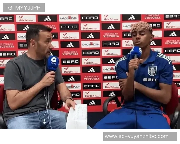 弗里克:我刚和亚马尔谈过;佩德里的受伤让我们大感意外 弗里克:我刚和亚马尔谈过;佩德里的受伤让我们大感意外