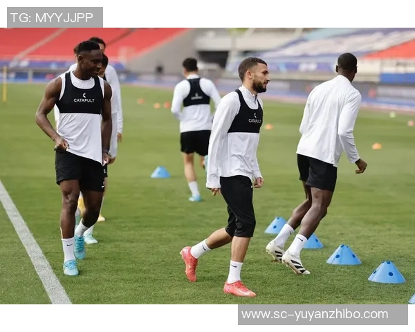 马莱莱亮相踩场，拉布亚德缺席阿利米若世界杯征战导致中超空缺